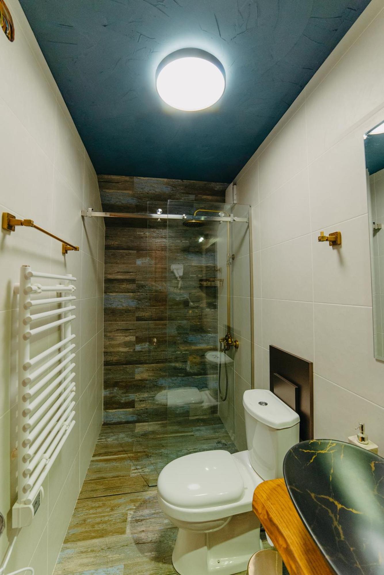 Wanderholic Hotel Telavi Luaran gambar